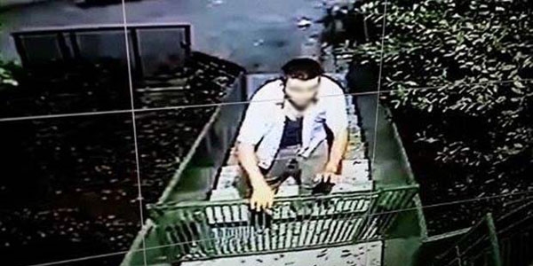 Kız Yurdu'na giren saldırgan bir kız öğrenciyi yaraladı