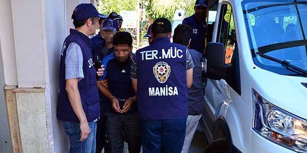Manisa'daki DAEŞ operasyonunda 19 tutuklama