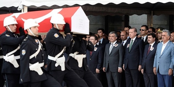 Şehitlerimiz son yolculuğuna uğurlandı