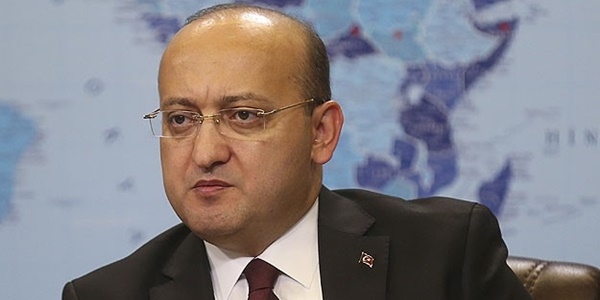 Akdoğan: Şer ittifakı terörle mücadeleden çok rahatsız