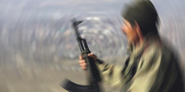 Köye sızmaya çalışan PKK'lı teröristler yakalandı