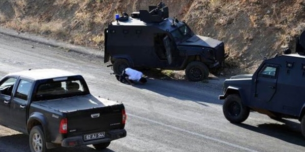 Bombal saldrda yaralanan polisin hayati tehlikesi yok