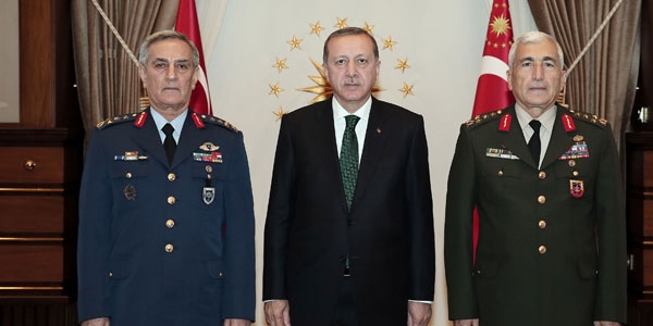 Komutanlardan Erdoğan'a veda ziyareti