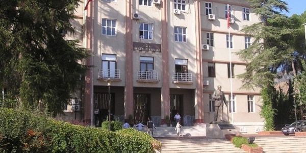 Özlem Çerçioğlu'nun 'kaçak ev' yaptırdığı iddiası