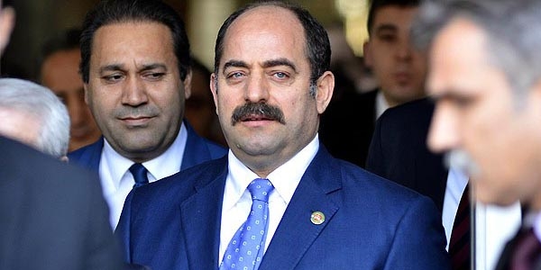 Zekeriya Öz'e kuzeninden 'geri dön' çağrısı