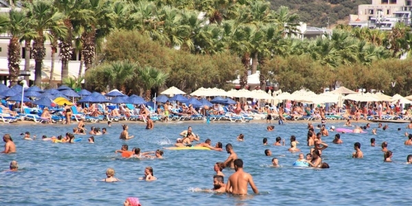 Sahiller doldu taştı