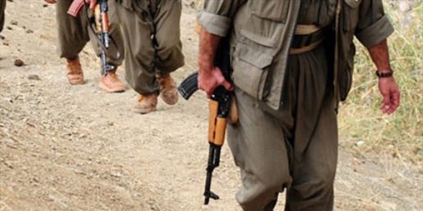 Ağır yaralı korucu şehit oldu