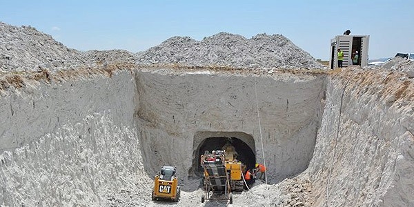 Türkiye'nin en büyük yer altı depolama tesisi yapılıyor
