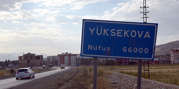 Şemdinli-Yüksekova karayolu ulaşıma açıldı