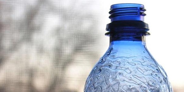 Teröre tepki için askere suyu bedava verdi