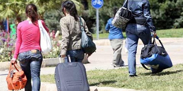Üniversitelinin en büyük sorunu barınma