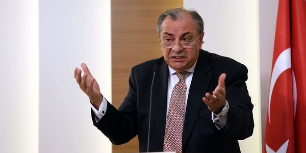 Tuğrul Türkeş bakanlık teklifini kabul etti