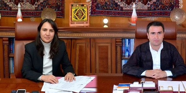 'Öz yönetim' ilan eden başkanlar çark etti!