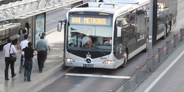 Hali Kprs metrobs yolundaki bakm yarn sona erecek