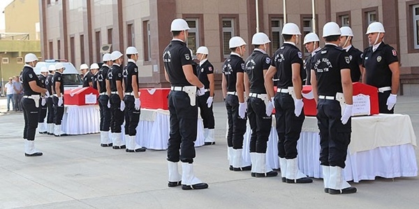 Terör saldırılarında 24 polis şehit oldu