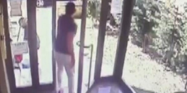 Üniversiteli, sevgilisini 27 yerinden bıçakladı!