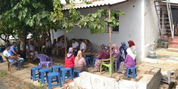 Sosyal medyadan yardm toplanmas karlan polisin ailesini zd