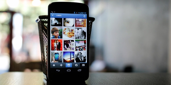 Instagram'da 'tek tk' dnemi balyor