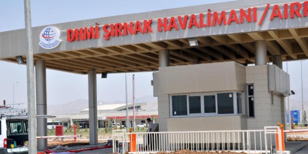 Şırnak'ta uçak seferleri durduruldu