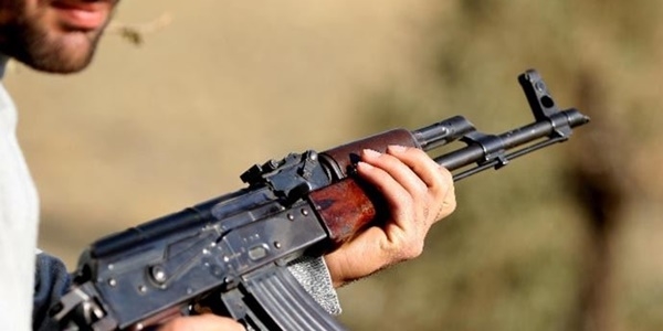 Hakkari'de 1 kişi teröristlerce öldürüldü