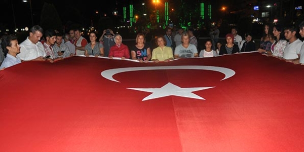 Dağlıca saldırısı sonrası Türkiye sokaklara döküldü
