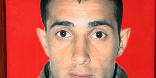Biri asker oldu diğeri terörist