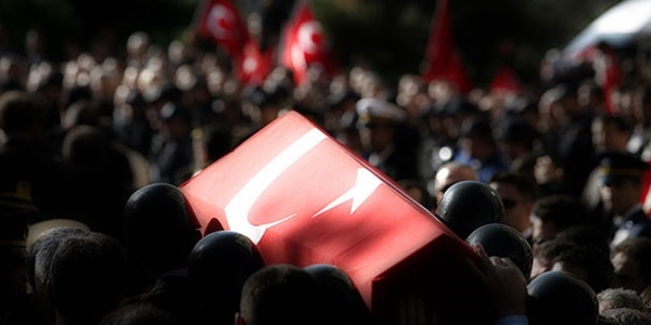 Şehit yarbayın acısı Bursa'ya düştü
