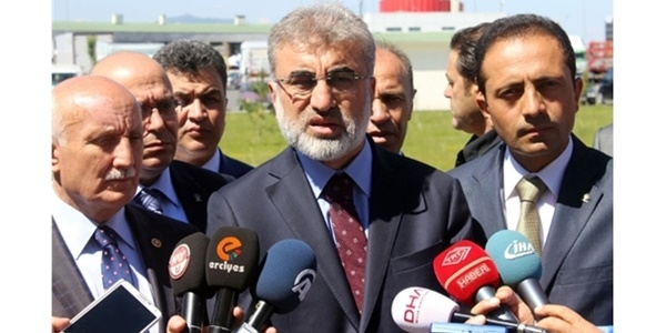 Taner Yıldız'dan, Demirtaş'a 'etekli' cevap