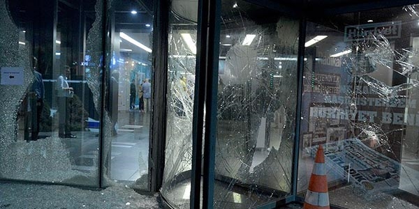 Hürriyet gazetesi protestosunda 9 gözaltı daha