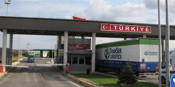 '3 gümrük kapısında gümrük hizmetini veremiyoruz'