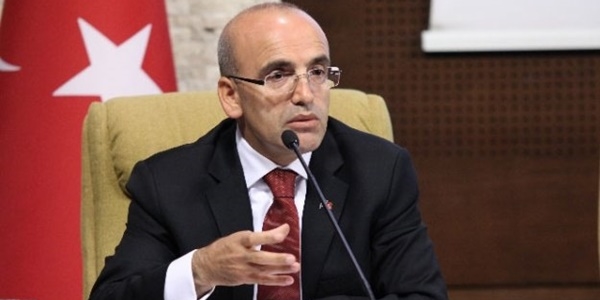 Bakan Şimşek büyüme rakamlarını değerlendirdi