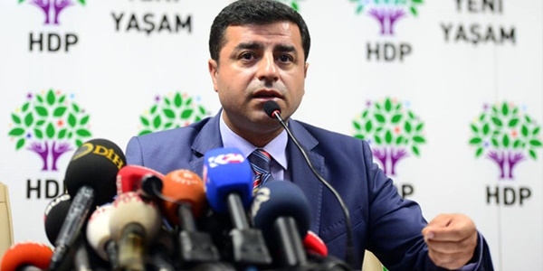 HDP binalarına saldıranların 9'u HDP üyesi