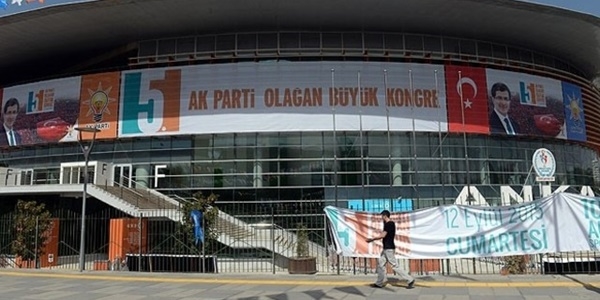 AK Parti'de kongre günü /CANLI
