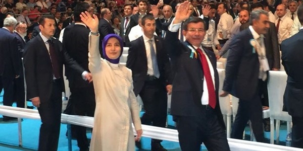Başbakan Ahmet Davutoğlu Ankara Arena'da