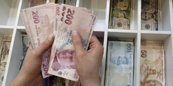 Dolar 3,10'a dayandı, zamlar kapıda