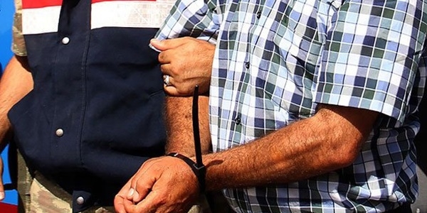 Şanlıurfa'da terör operasyonu: 2'si muhtar, 23 gözaltı