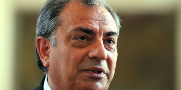 Tuğrul Türkeş Ak Parti'den aday