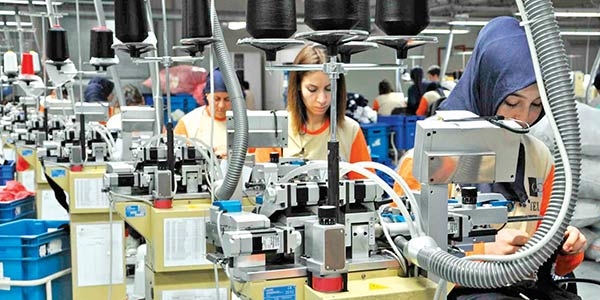 Özel sektörün bayram formülü: Zorunlu izin