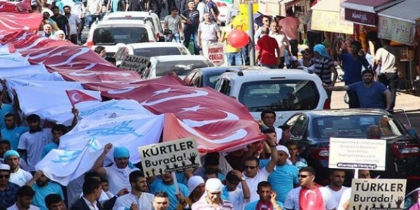 Şanlıurfa'da 'teröre karşı kardeşlik yürüyüşü'