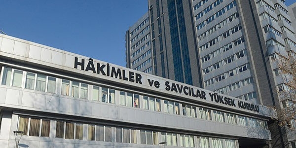 Paraleli soruşturan hakim ve savcılara soruşturma yok