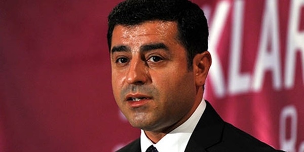 HDP'den AA ve TRT muhabirlerine yasak