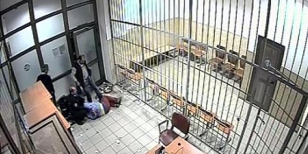 O polislere para cezası