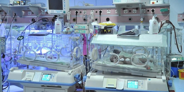 Harranlı kadın altız bebek dünyaya getirdi
