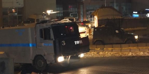 Yüksekova İlçe Emniyet Müdürlüğüne silahlı saldırı