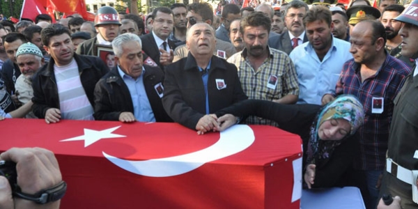 Şehit Taşbaş, son yolculuğuna uğurlandı