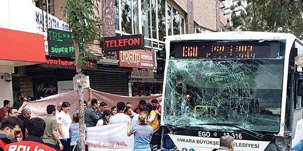 Bir yılda 2 bin 615 kişi otobüs ve minibüs kazasında öldü