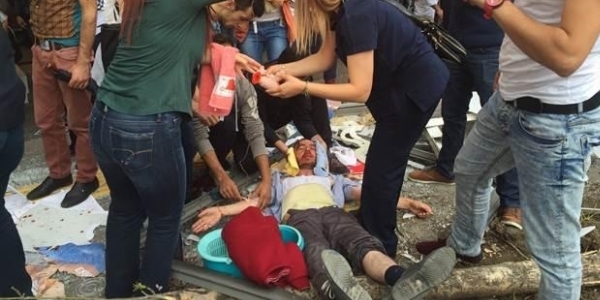 Gökçek: İnanılır gibi değil yakmış sigarayı basmış gaza