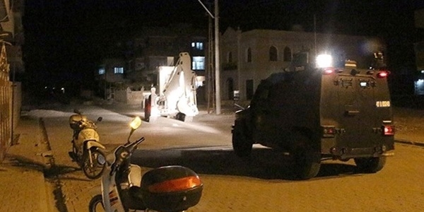 Nusaybin'de terristlerce ate ald: 1 polis yaral