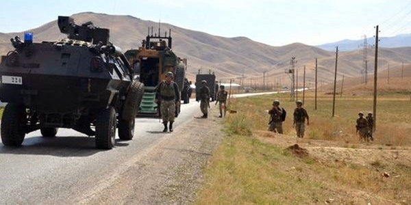 Yüksekova'da askere bombalı tuzak