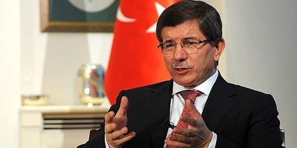 Davutoğlu: CHP ile MHP'de mahalle baskısı vardı